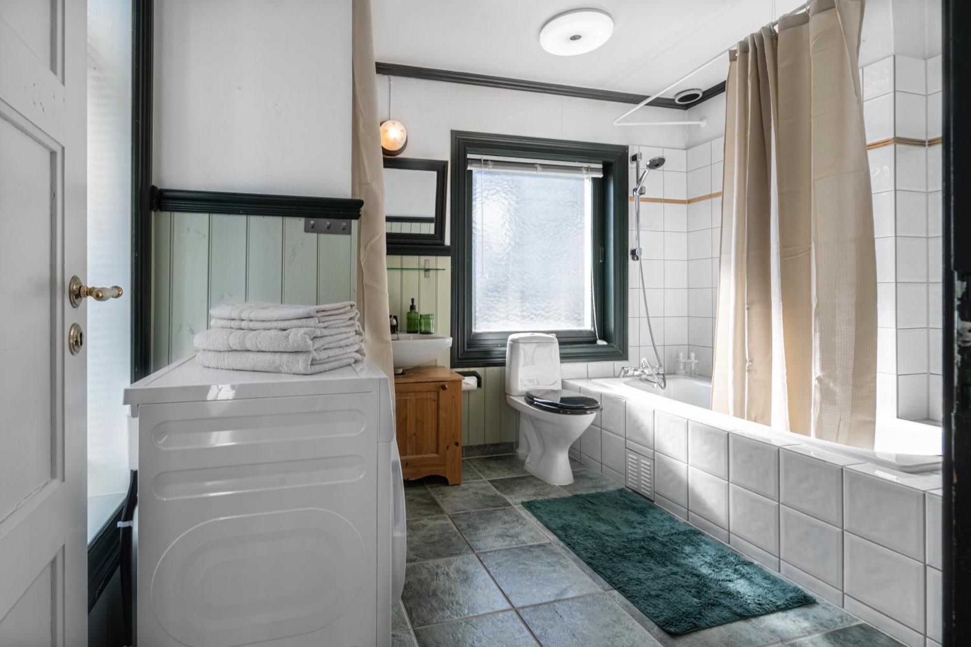 Sunny Apartment In Alesund City Luaran gambar